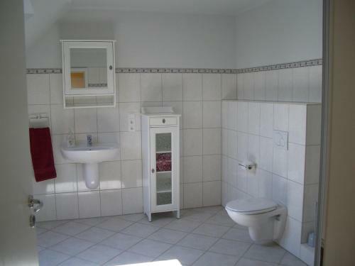 Apartamento Zur Windrose Ferienwohnung An Der Windm�hle Labbus