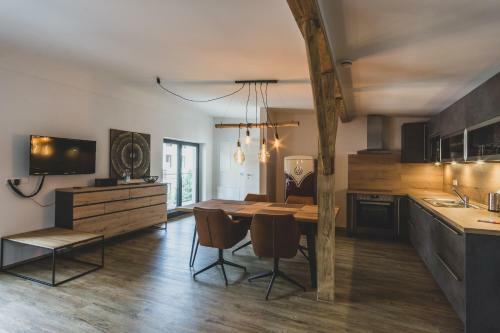 Apartamento Modernes Loft Vor Den Toren Des Chiemgaus