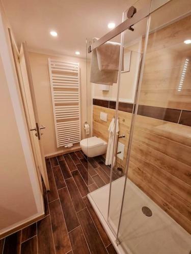 Apartment Bodeblick Modern, Stilvoll, Gem�tlich, Begehbarer Kleiderschrank
