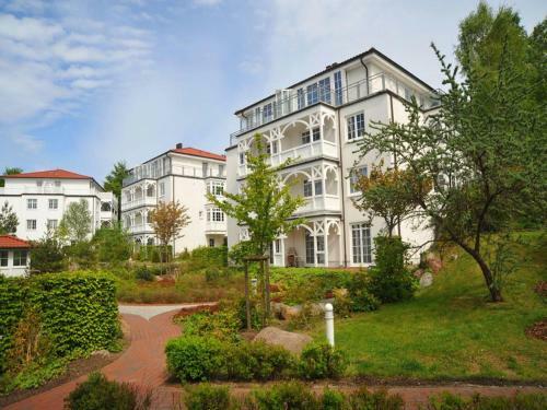 Apartamento Ferienwohnungen Auf R�gen