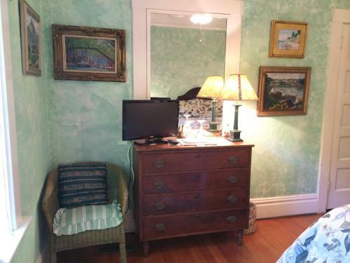 Bed & Breakfast Secret Garden Inn & Cottages