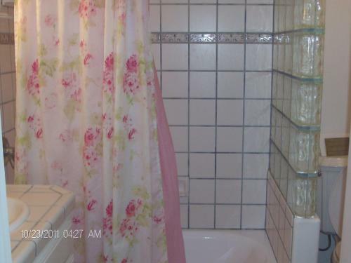Bed & Breakfast Secret Garden Inn & Cottages