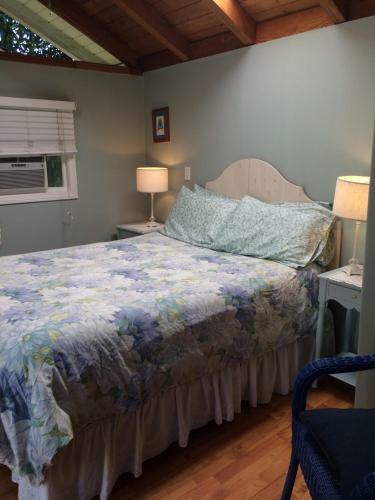 Bed & Breakfast Secret Garden Inn & Cottages