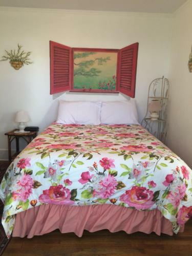 Bed & Breakfast Secret Garden Inn & Cottages