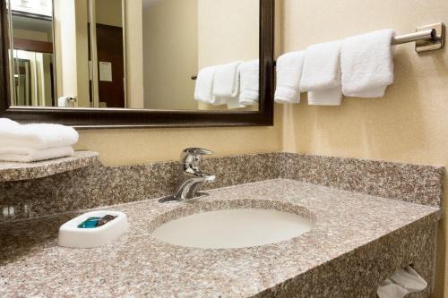 Hotel Drury Inn & Suites Joplin