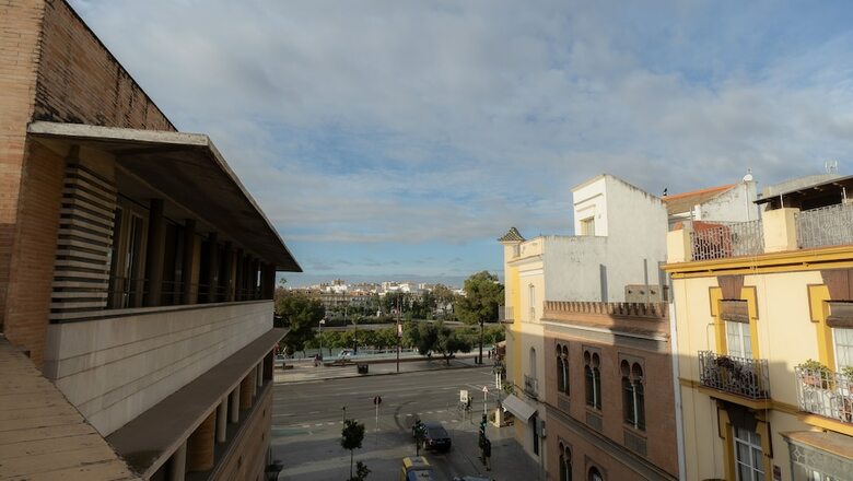 Apartamentos Azz Sevilla Torre De La Plata