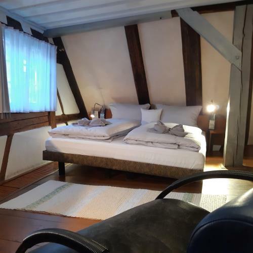 Hotel Schiefes Haus