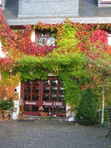 Hotel Stierstall-suite Pension Wahlenau