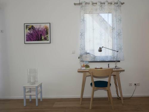 16lilien Apartmentwohnung Gartenblick