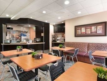 Motel Super 8 Calgary/shawnessy