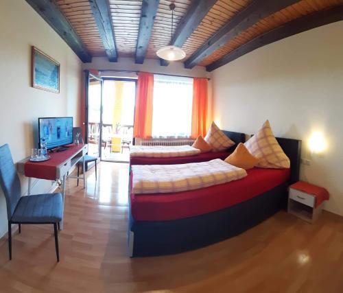 Albergue Hotel Burgberg