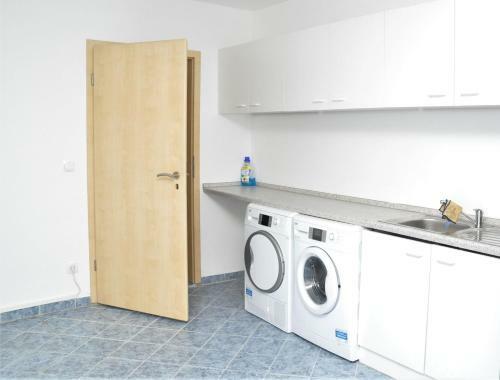 Apartamento 200m� Wohnung In Walldorf - Sap