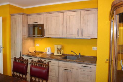 Hostal Heinrich's Pension & Cafe-wirtschaft