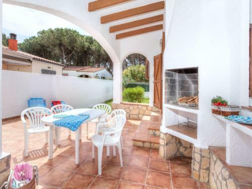 Holiday Home Tribana L'escala