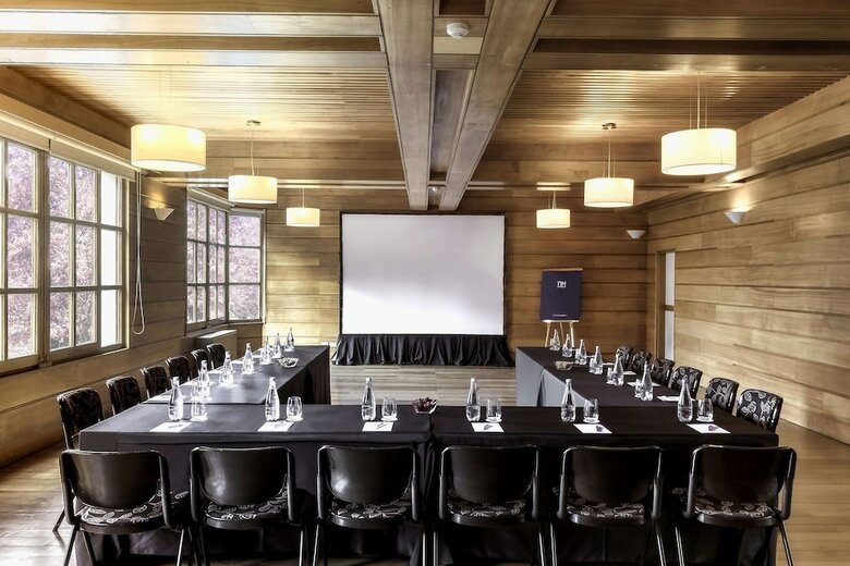 Hotel NH Bariloche Edelweiss