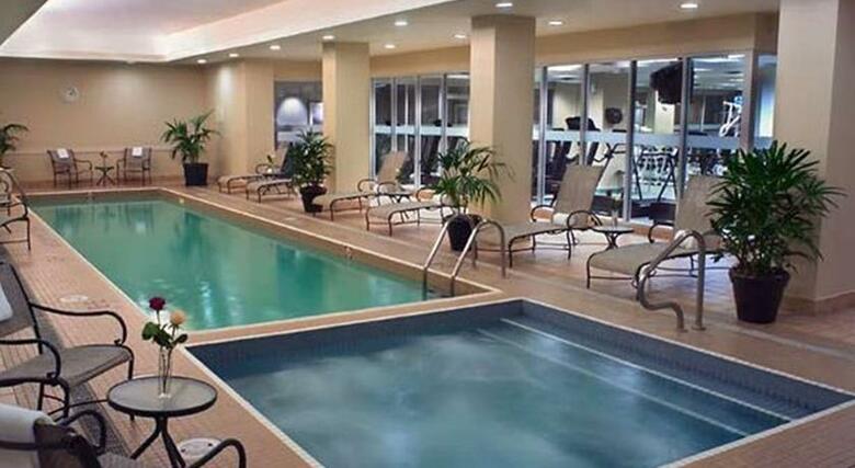 Hotel Courtyard By Marriott Downtown Toronto