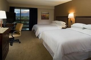 Hotel Sheraton Uptown
