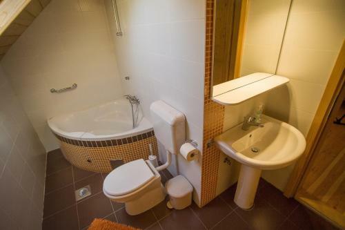 Apartamentos Ranch Jelov Klanac