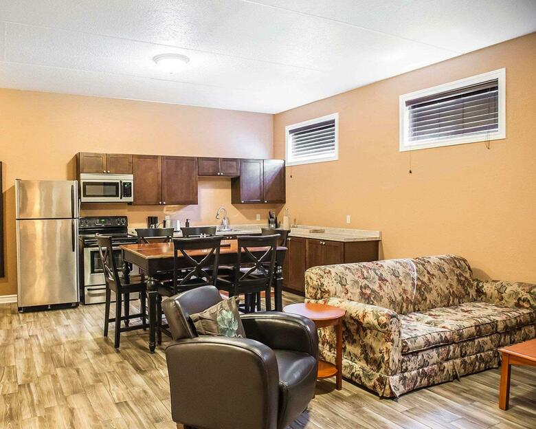 Hotel Comfort Inn & Suites Thousand Islands Harbour District