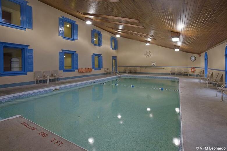 Hotel Comfort Inn & Suites Thousand Islands Harbour District