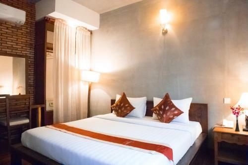 Hotel Away Villa Salt Phnom Penh