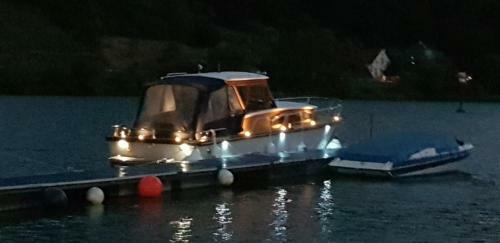 Cafe Sander�s Camping Auf Der Mosel