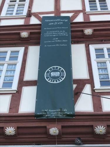 Altes Rathaus Hotel-restaurant-caf�
