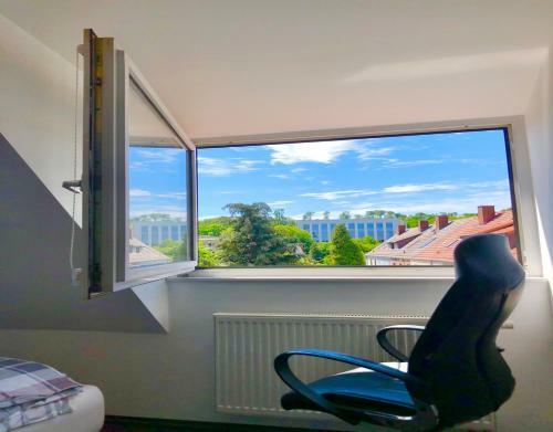 Modern Apartment Wolfsburg City Center Netflix Vw 24h