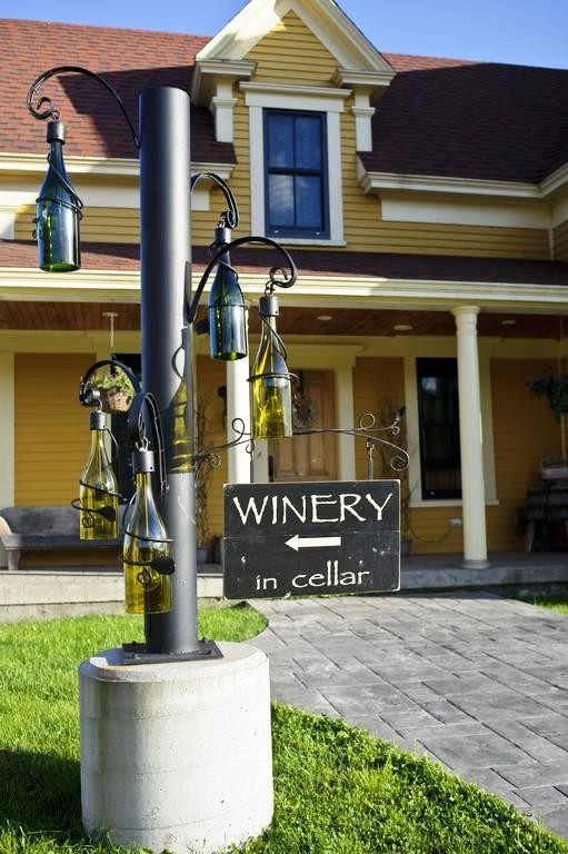 Magnetic Hill Winery And B&B