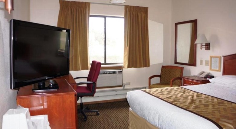 Hotel Luxury Inn & Suites