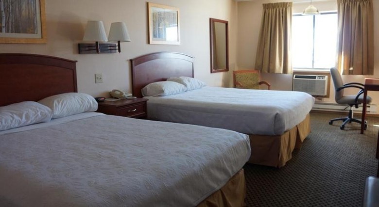 Hotel Luxury Inn & Suites