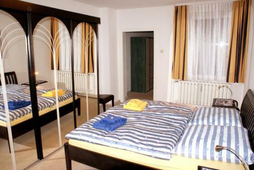 Apartamento St-georgen Monteurwohnung-dienstwohnung - Abc62