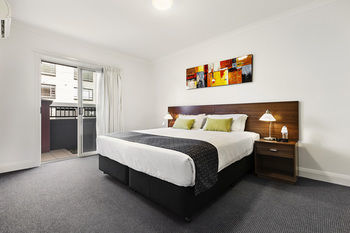 Aparthotel Quest On St Kilda Road