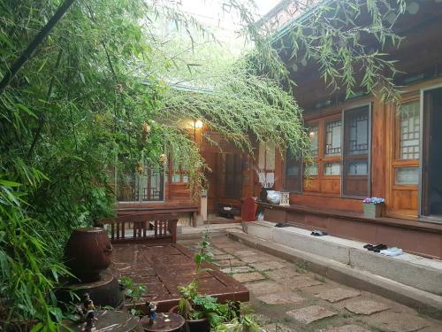 Hostal Soriwool Guesthouse