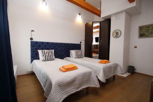 Sunnyhouse Apartments