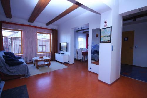 Sunnyhouse Apartments