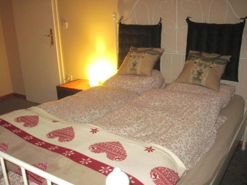Hostal Chalet Catton