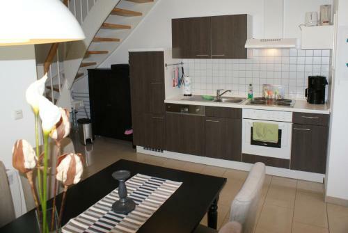 Apartamento Kr�hennest Am Strand Mit Terrasse & Parkplatz - Abc52