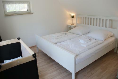 Apartamento Kr�hennest Am Strand Mit Terrasse & Parkplatz - Abc52