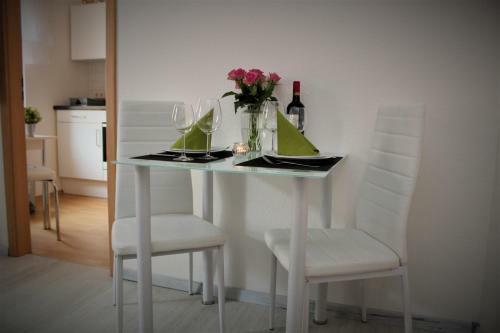 Budget Apartments - Salzhausblick Ferienwohnungen