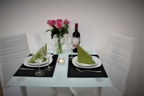 Budget Apartments - Salzhausblick Ferienwohnungen