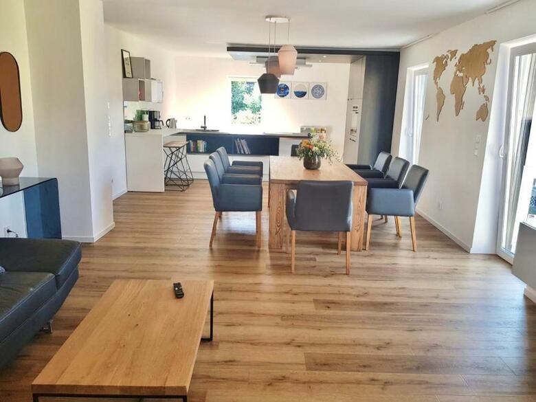 Apartments Near Playmobil 1