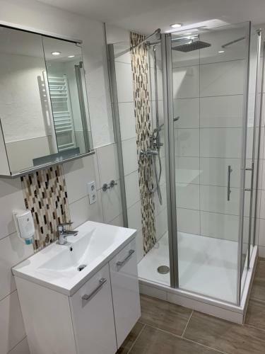 Apartamento Ferienapartments Zwingenberg