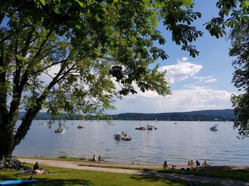 Apartamento Ferienhaus Bl�ml Am Bodensee
