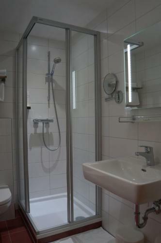 Hostal Gasthof Pension Gr�ner Anger