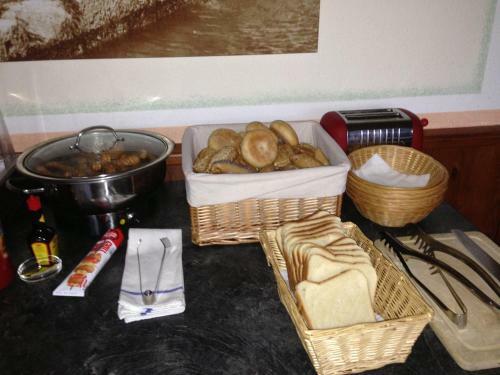 Hostal Gasthof Pension Gr�ner Anger