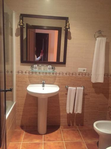 Hotel Meson Fuente Del Pino