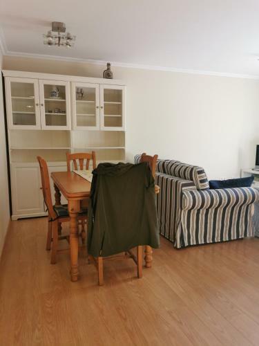 Apartamento D�plex En Urbanizaci�n Privada Ampuero