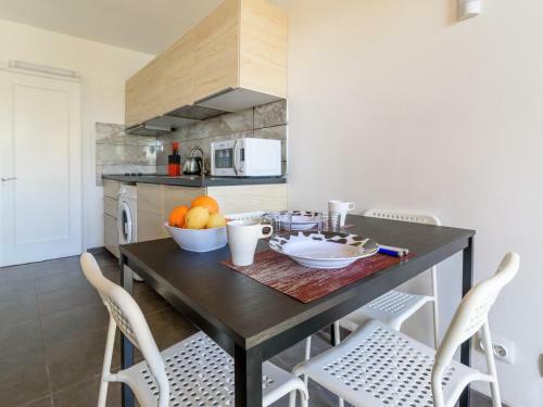 203 Modern 1 Bedroom Apartment, Pool, Terrace, Wifi