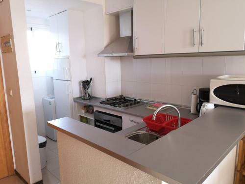 Acogedor Apartamento Frente Al Mar Con Piscina